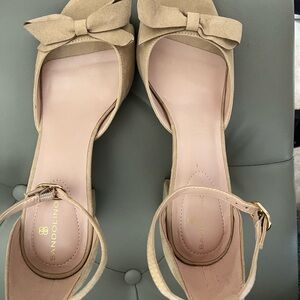 Beautiful Bandolino Heels